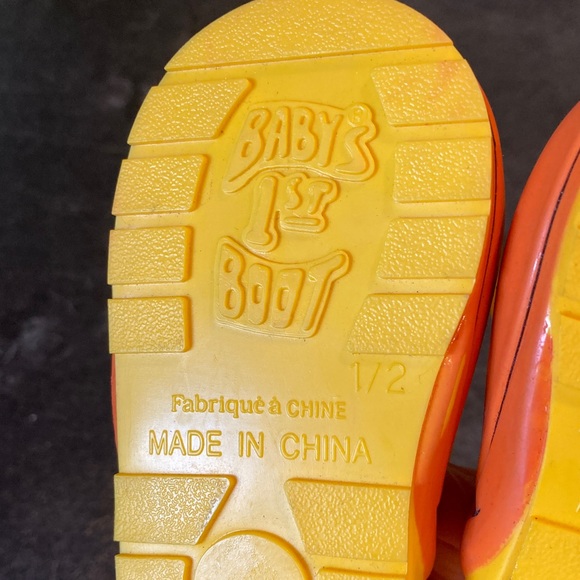 Baby’s 1st Boot yellow orange rubber ducky rain boots size 1/2 - Picture 6 of 7